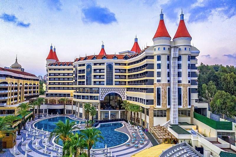 Alanya utazás Leodikya Kirman Premium