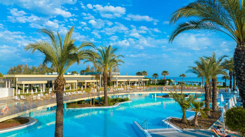Antalya utazás Liberty Hotels Lara
