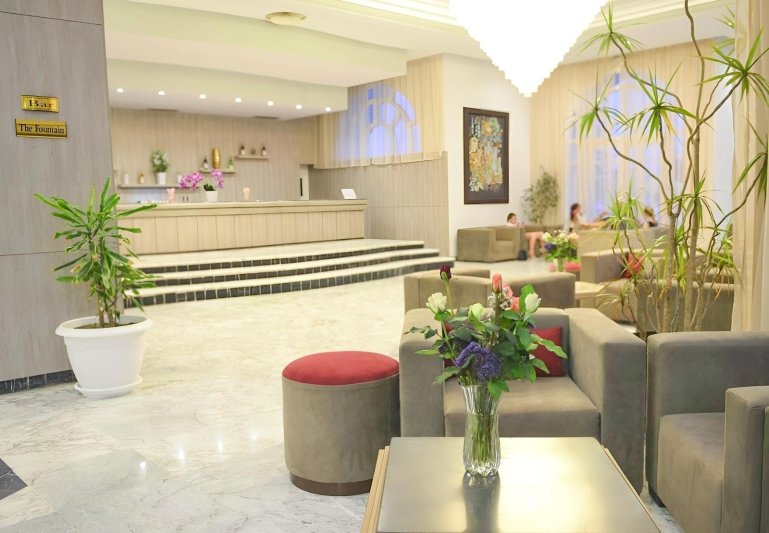 Monastir utazás Liberty