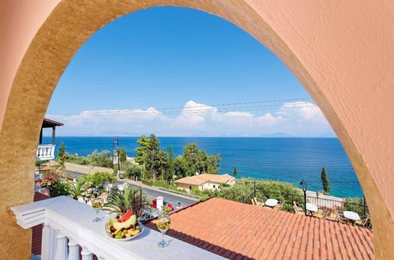 Korfu utazás Lido Corfu Sun 