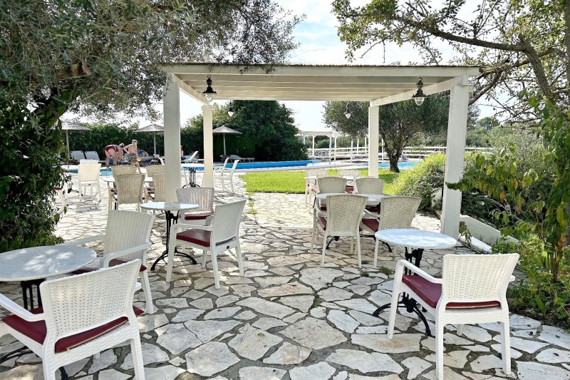 Korfu utazás Likithos Village