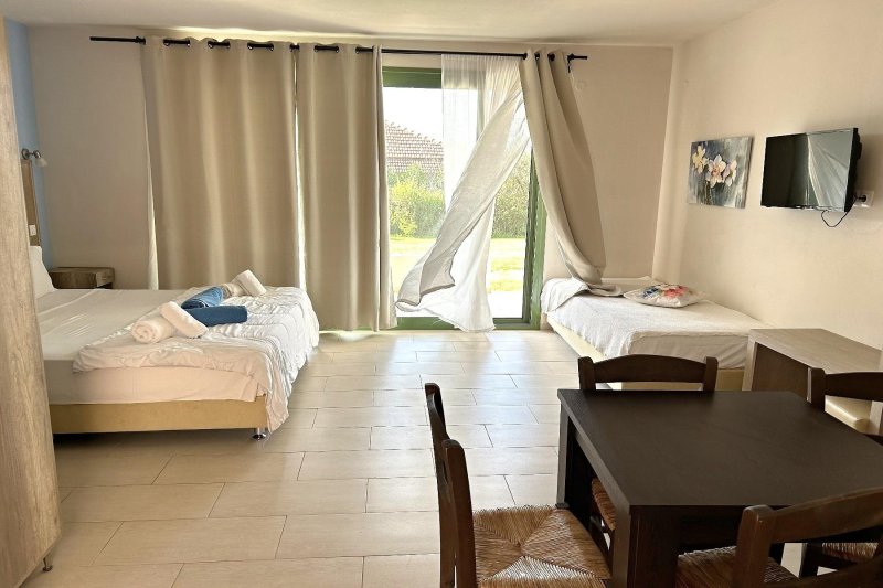 Korfu utazás Likithos Village