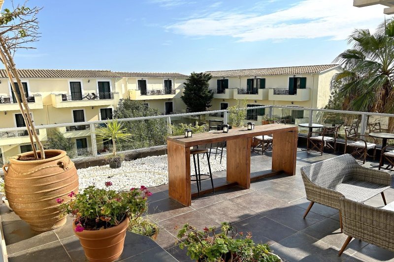 Korfu utazás Likithos Village