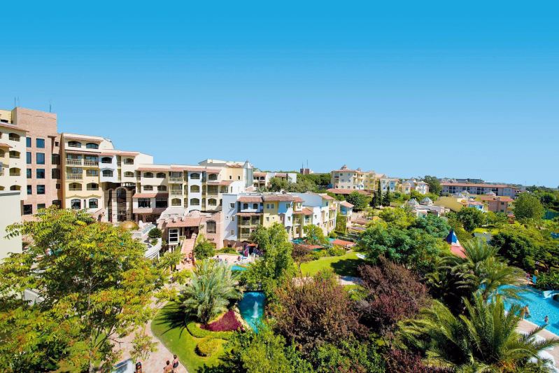 Belek utazás Limak Arcadia