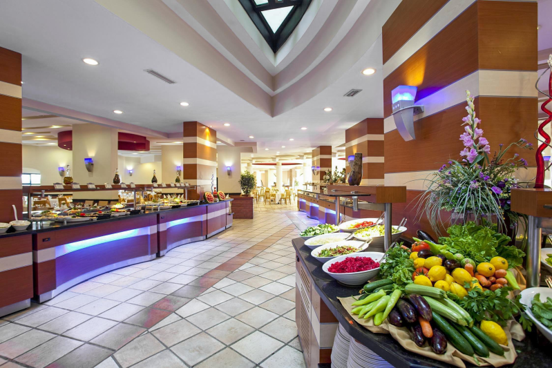 Belek utazás Limak Arcadia