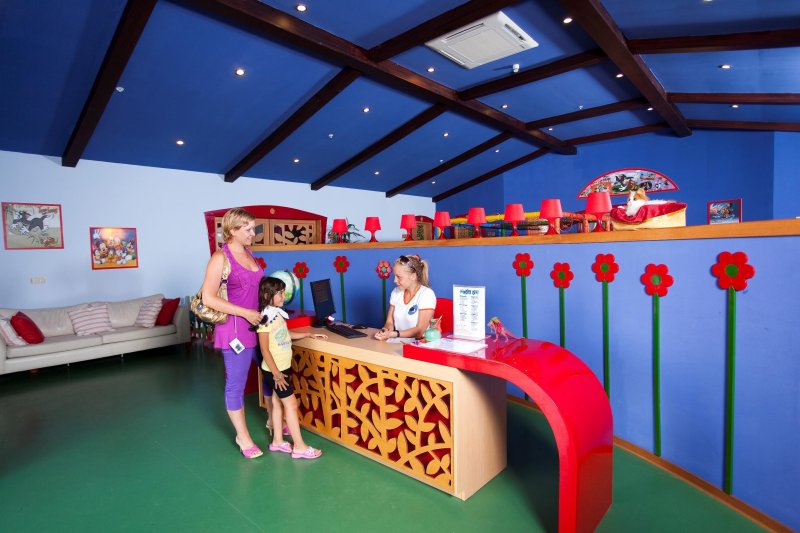 Belek utazás Limak Arcadia