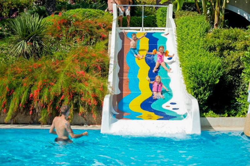 Belek utazás Limak Atlantis