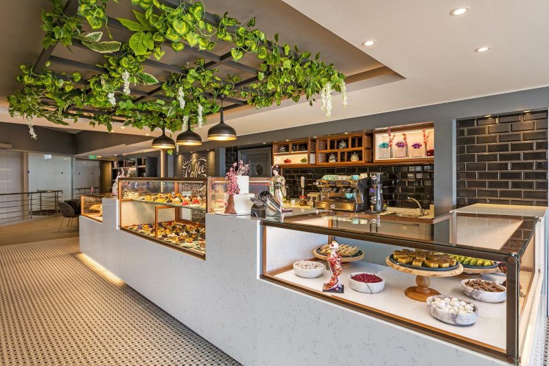 Antalya utazás Limak Lara Deluxe