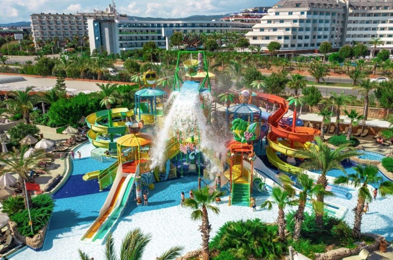 Alanya utazás Long Beach Resort