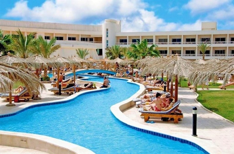 Hurghada utazás Long Beach Resort