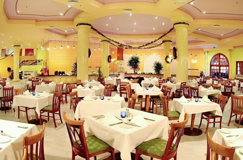 Long Beach Resort Hurghada