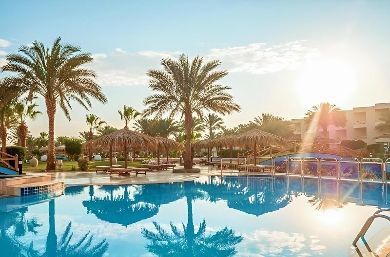 Hurghada utazás Long Beach Resort