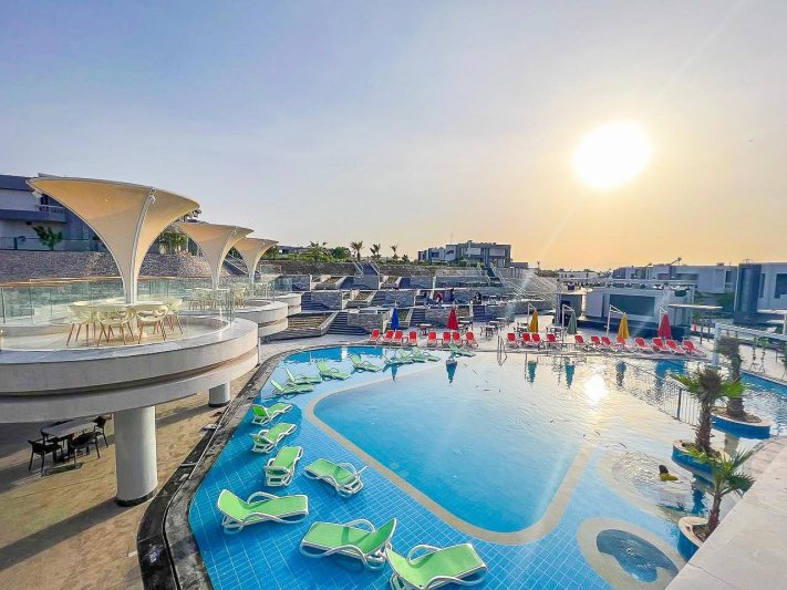 Hurghada utazás Long Beach Resort