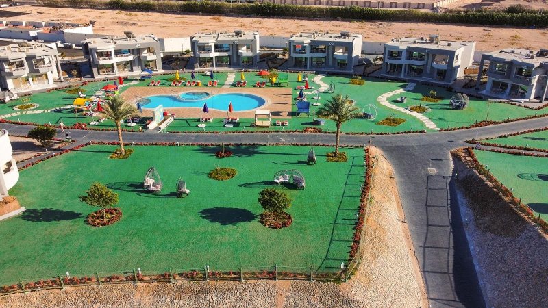 Hurghada utazás Long Beach Resort