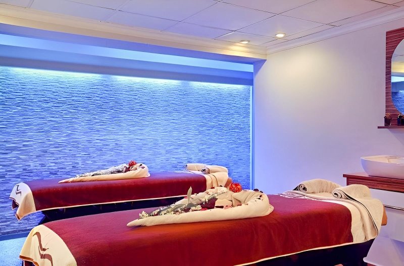 Hurghada utazás Long Beach Resort