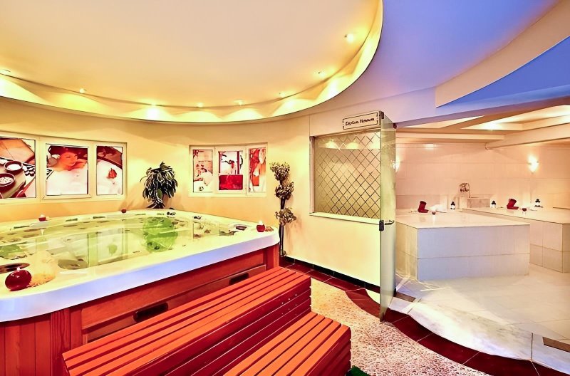 Long Beach Resort Hurghada
