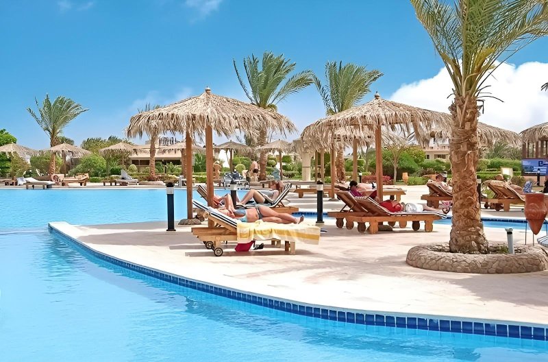 Hurghada utazás Long Beach Resort