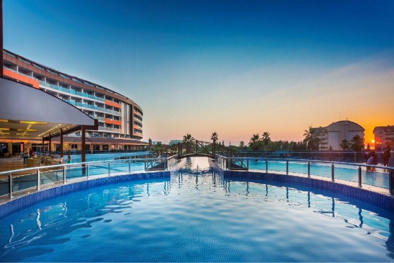 Alanya utazás Lonicera Resort & Spa