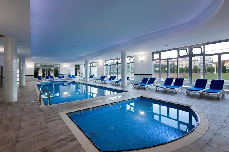 Alanya utazás Lonicera World 