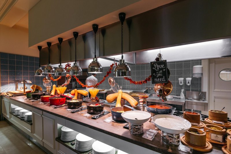 Észak-Ciprus utazás Lords Palace Hotel & Casino