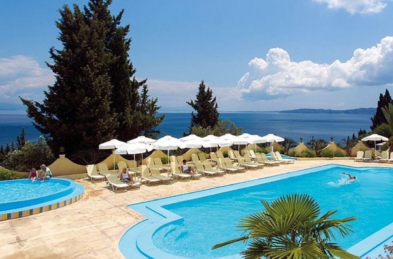 Korfu utazás Louis Ionian Sun