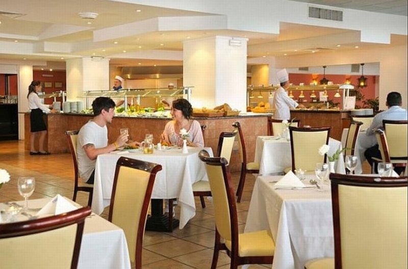 Korfu utazás Louis Ionian Sun