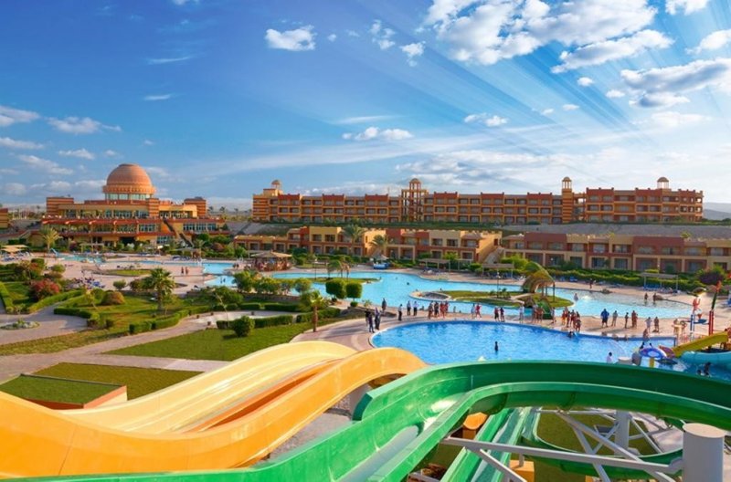 Marsa Alam utazás Malikia Beach Resort Abu Dabbab