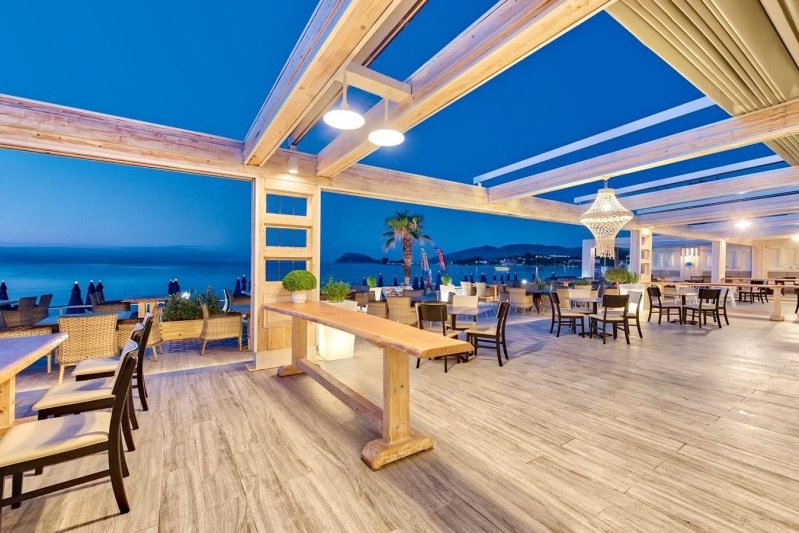 Zakynthos utazás Mandala Seafront Suites