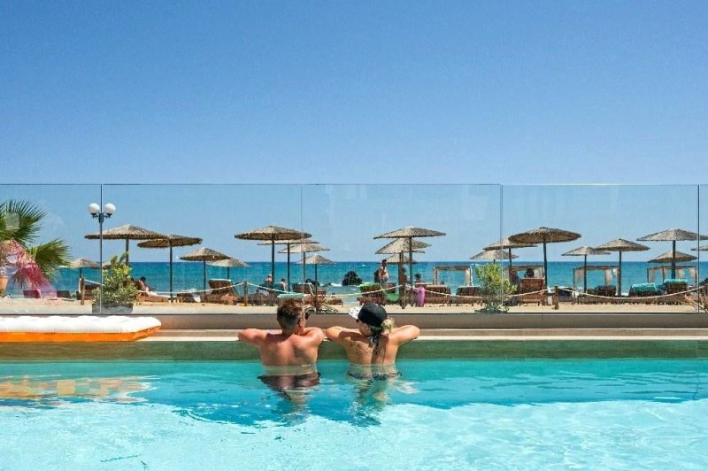 Mare Blue And Suites Kréta