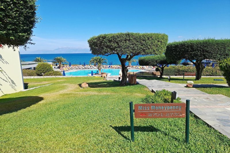 Korfu utazás Mareblue Beach