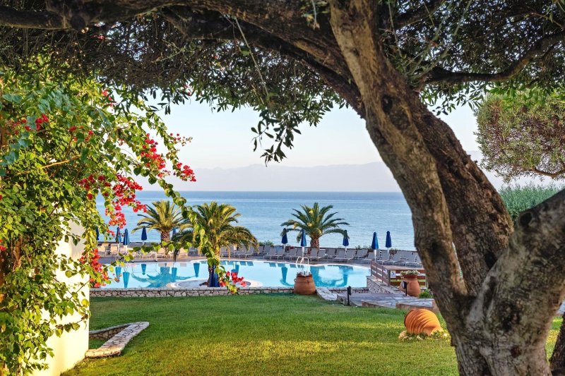 Korfu utazás Mareblue Beach