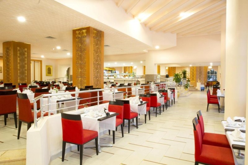 Sousse utazás Marhaba Palace