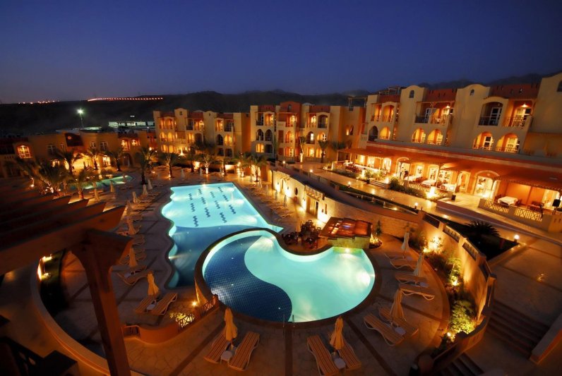 Aqaba utazás Marina Plaza Tala Bay