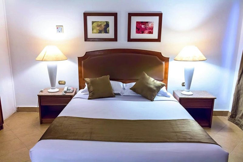 Hurghada utazás Marlin Inn Azur