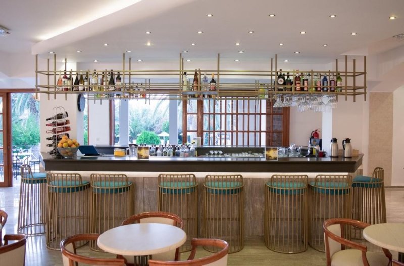 Kréta utazás May Beach