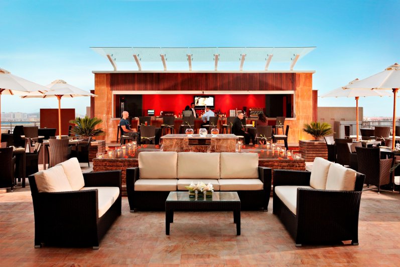 Dubai utazás Radisson Blu Hotel Barsha Heights ex.: Media Rotana