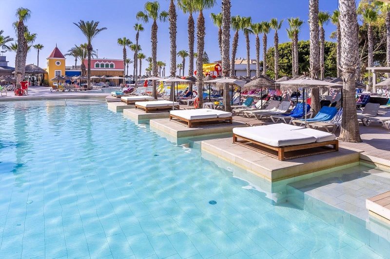 Costa de Almería utazás Mediterraneo Bay Hotel Spa & Resort