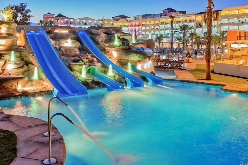 Costa de Almería utazás Mediterraneo Bay Hotel Spa & Resort