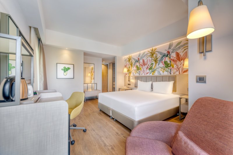 Klubszoba kétszemélyes ággyal