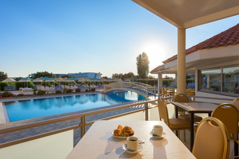 Rodosz utazás Memphis Beach