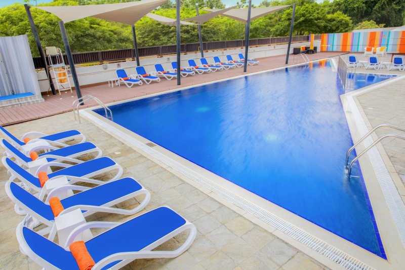 Dubai utazás Millennium Central Downtown 