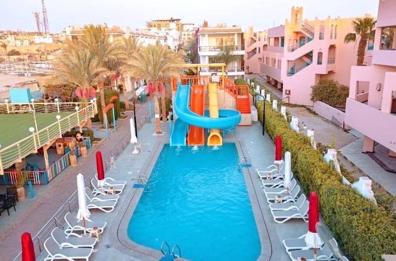 Hurghada utazás Minamark Beach Resort