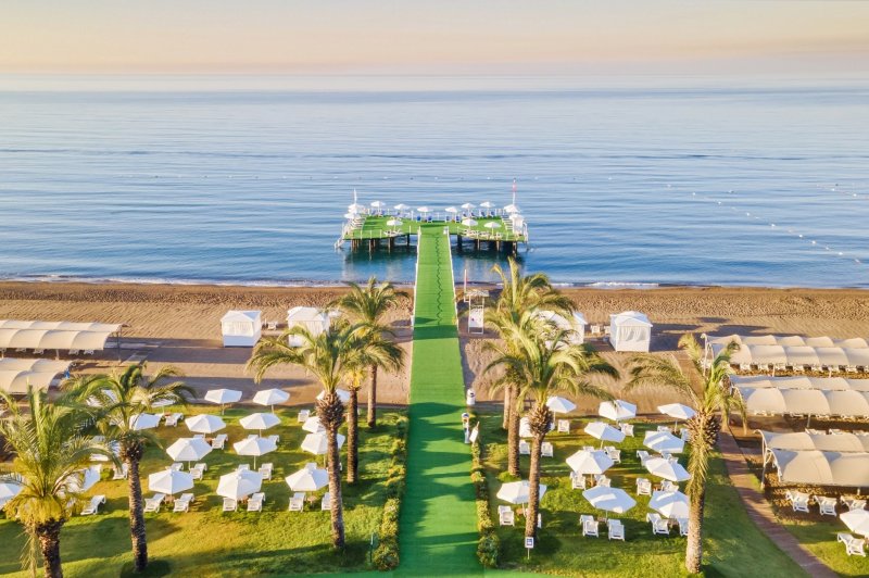 Antalya utazás Miracle Resort