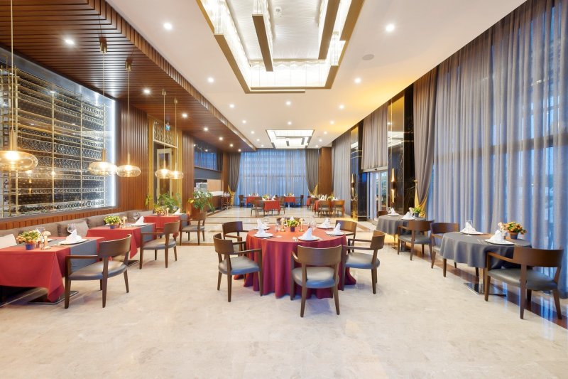 Antalya utazás Miracle Resort