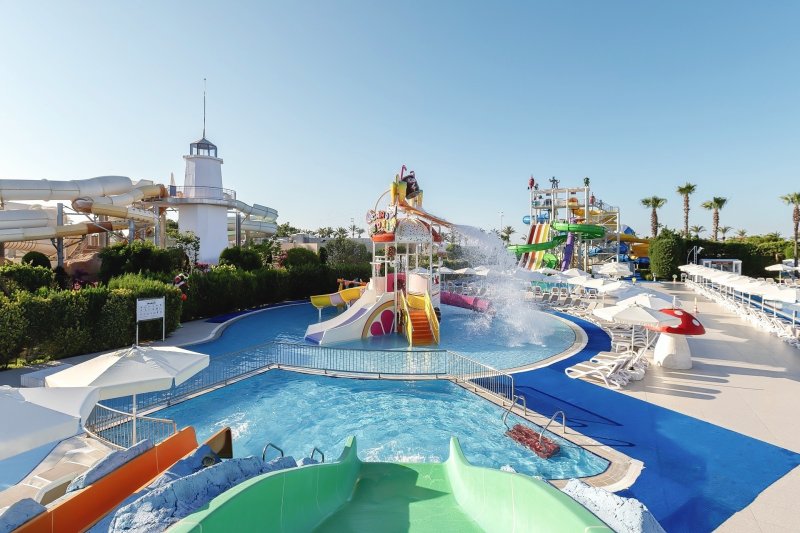 Antalya utazás Miracle Resort