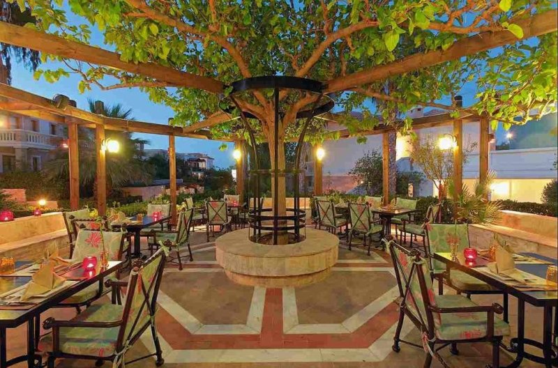 Kelet-Kréta utazás Mitsis Royal Mare