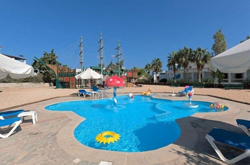 Kelet-Kréta utazás Mitsis Royal Mare