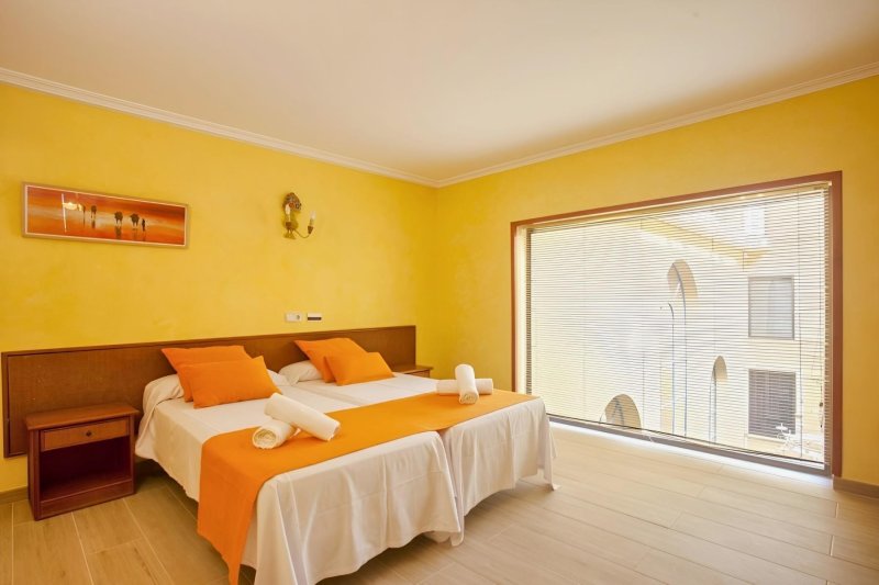 Mallorca utazás Mix Peymar