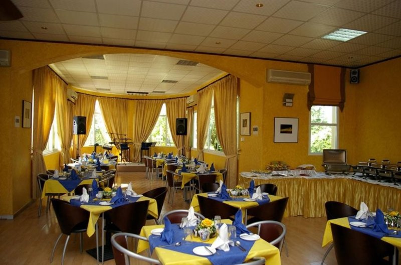 Ajman utazás Mm Al Quwain Beach Hotel