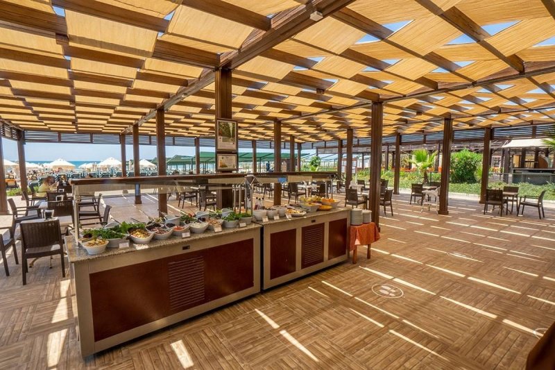 Monachus Hotel & Spa Side